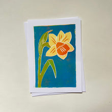Load image into Gallery viewer, Daffodil card in blue
