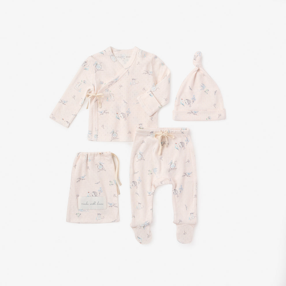 Organic fashion layette