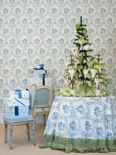 Load image into Gallery viewer, Merry & Chic