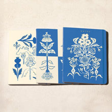 Load image into Gallery viewer, Blue Flower Notebook Set