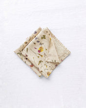 Load image into Gallery viewer, Botanical print linen napkins