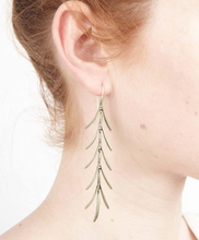 Load image into Gallery viewer, Rosemary earrings