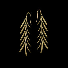 Load image into Gallery viewer, Rosemary earrings
