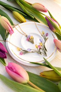 Tulip necklace