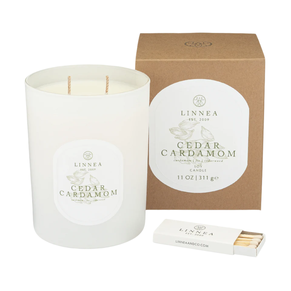 Cedar Cardamom candle
