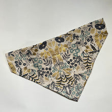 Load image into Gallery viewer, Dog Bandana in Light Floral
