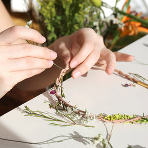 Fresh Flower Necklace Braid