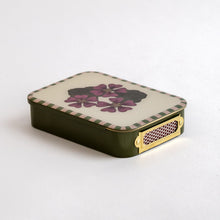 Load image into Gallery viewer, Geranium Match Tin
