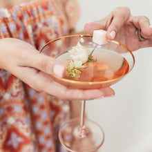 Load image into Gallery viewer, Teaspressa&#39;s Luxe Mimosa Cubes mixer kit featuring Arcadia Orange, Lemon, and Grapefruit flavored cocktail cubes to drop directly into your champagne or sparkling water or an instant bubbly experience at home or on the go.
