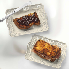 Load image into Gallery viewer, Panettone by the Slice
