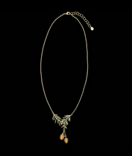 Load image into Gallery viewer, Pine Needle Necklace
