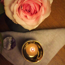 Load image into Gallery viewer, Gilt Interior Mini Bowl

