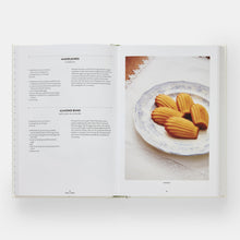 Load image into Gallery viewer, Art of French Baking
