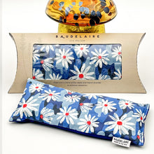 Load image into Gallery viewer, Floral eye pillow
