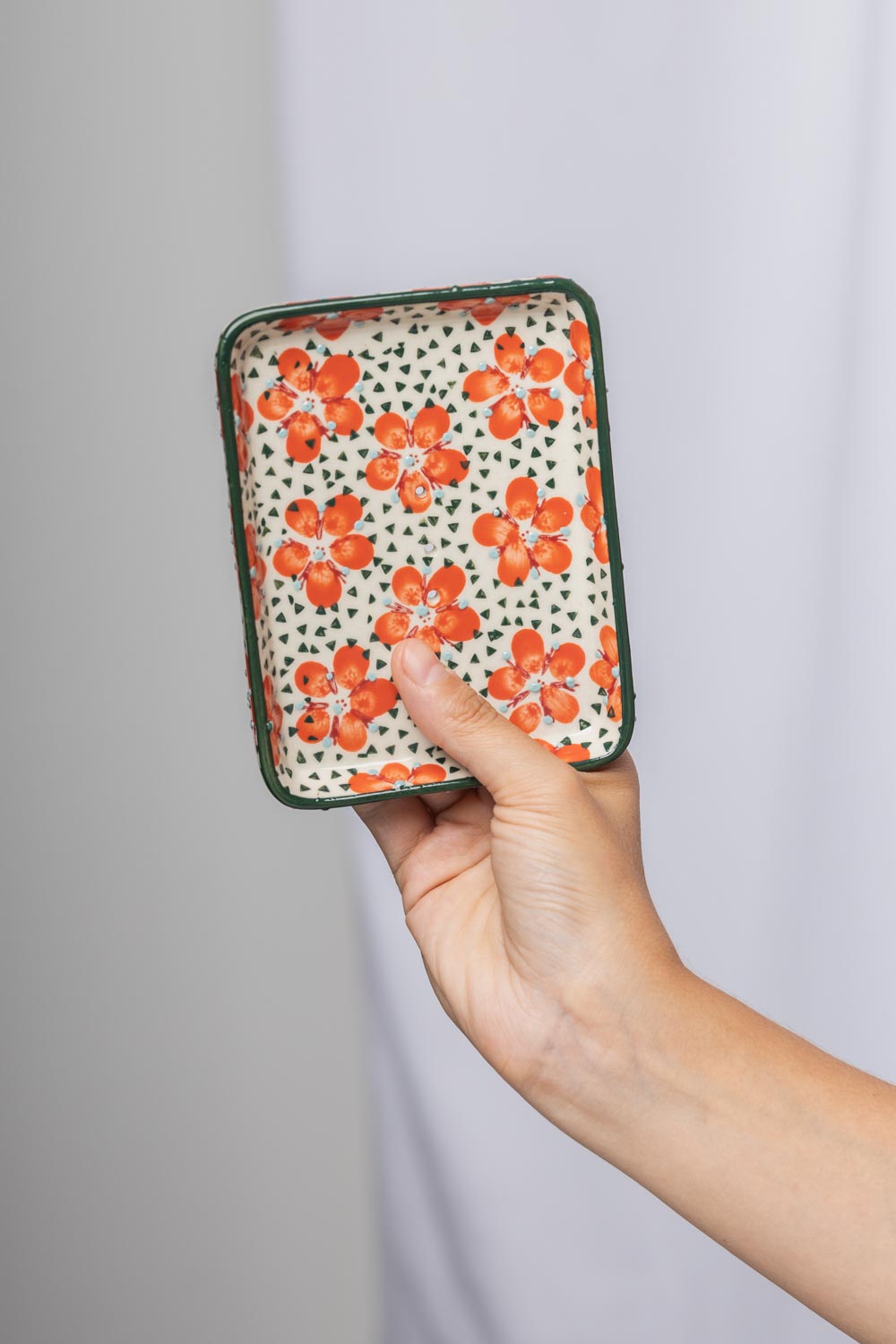 Ceramic soap dish